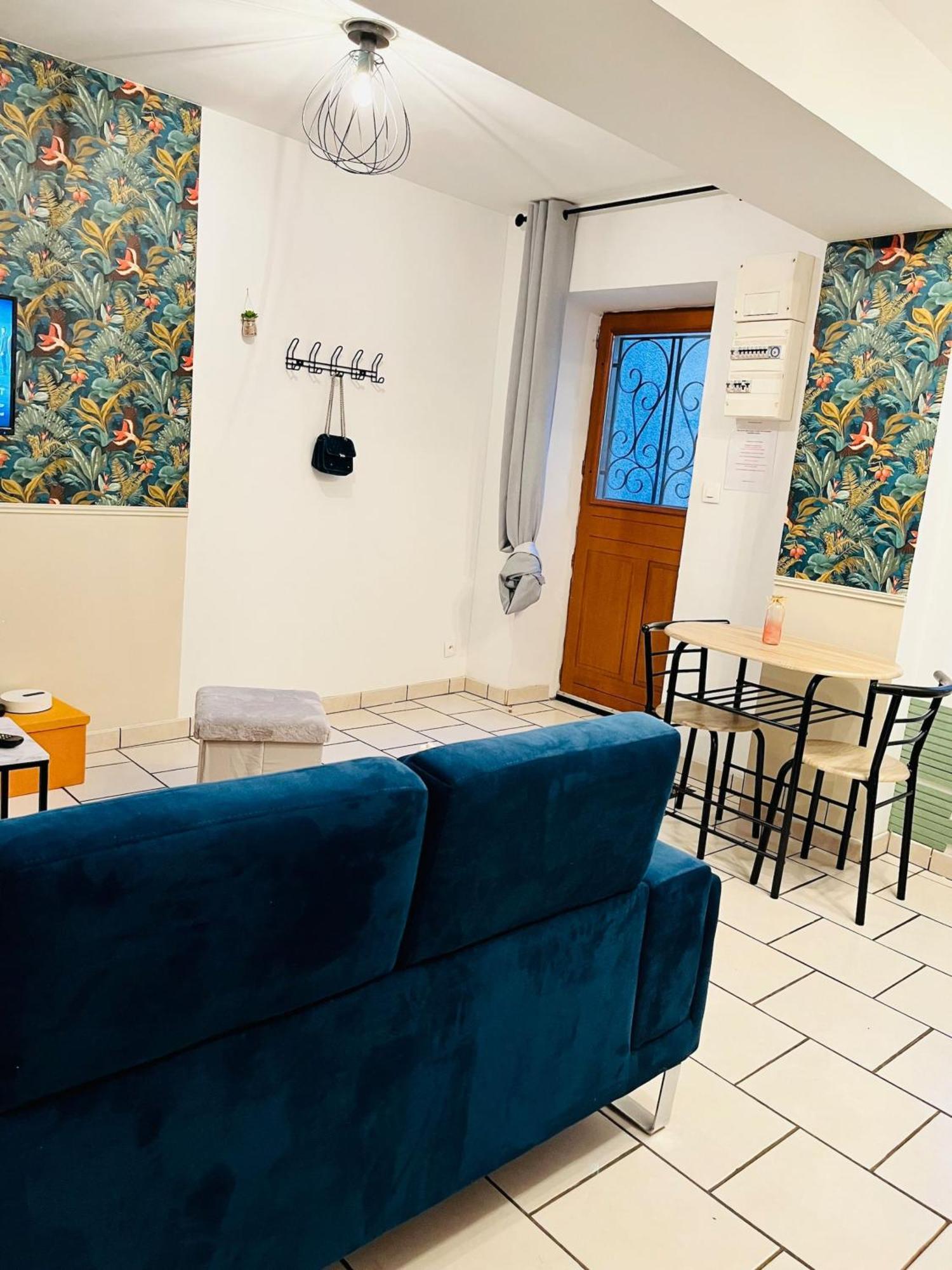 Duplex Charmant Au Coeur De Levroux المظهر الخارجي الصورة