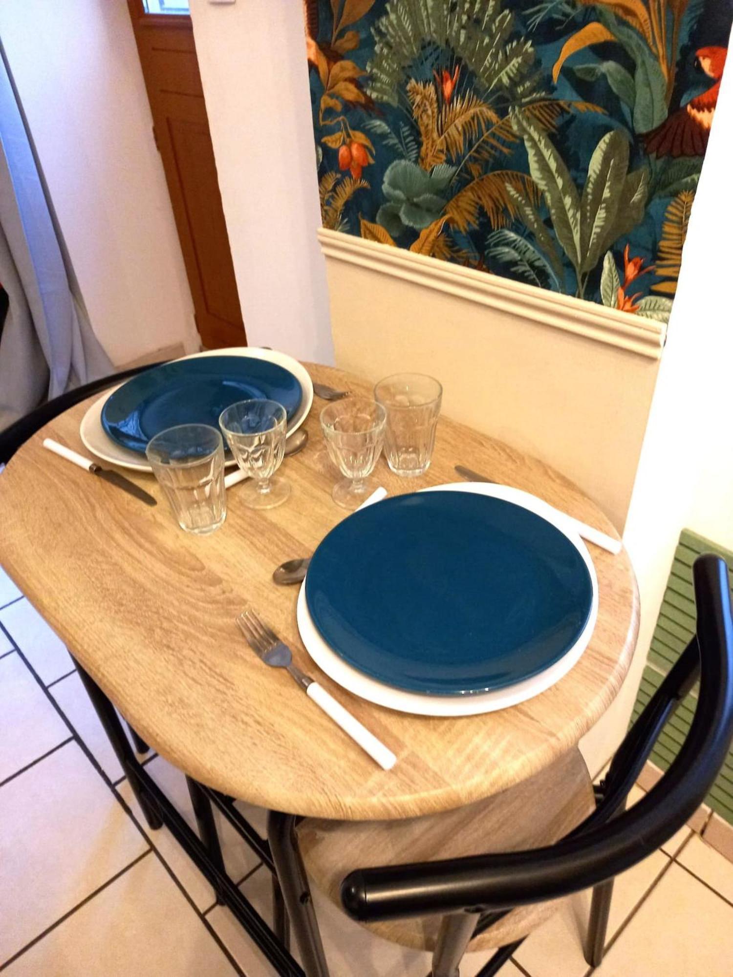 Duplex Charmant Au Coeur De Levroux المظهر الخارجي الصورة